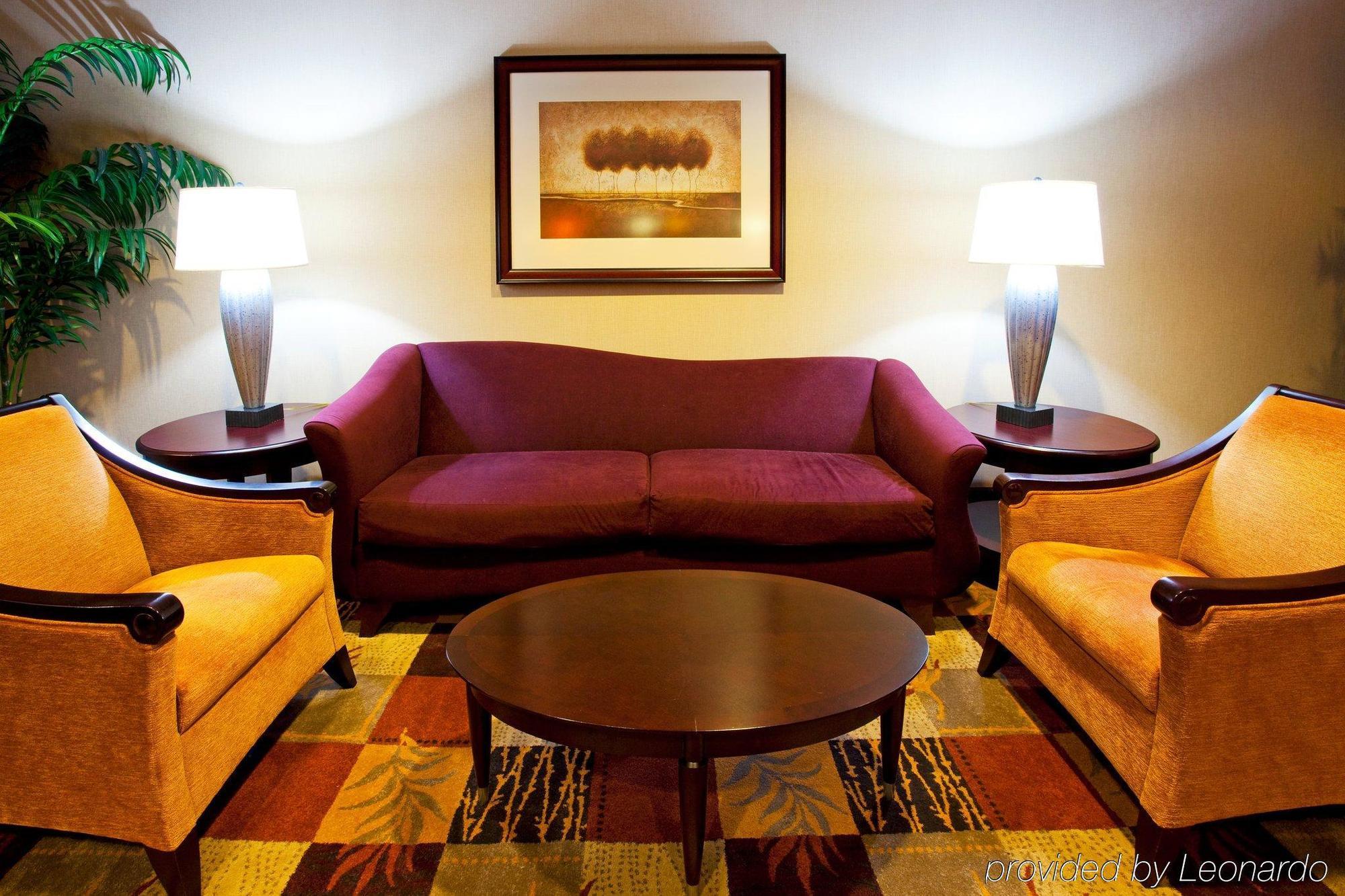 Holiday Inn Hotel & Suites - Orange Park - Wells Rd. Interior photo